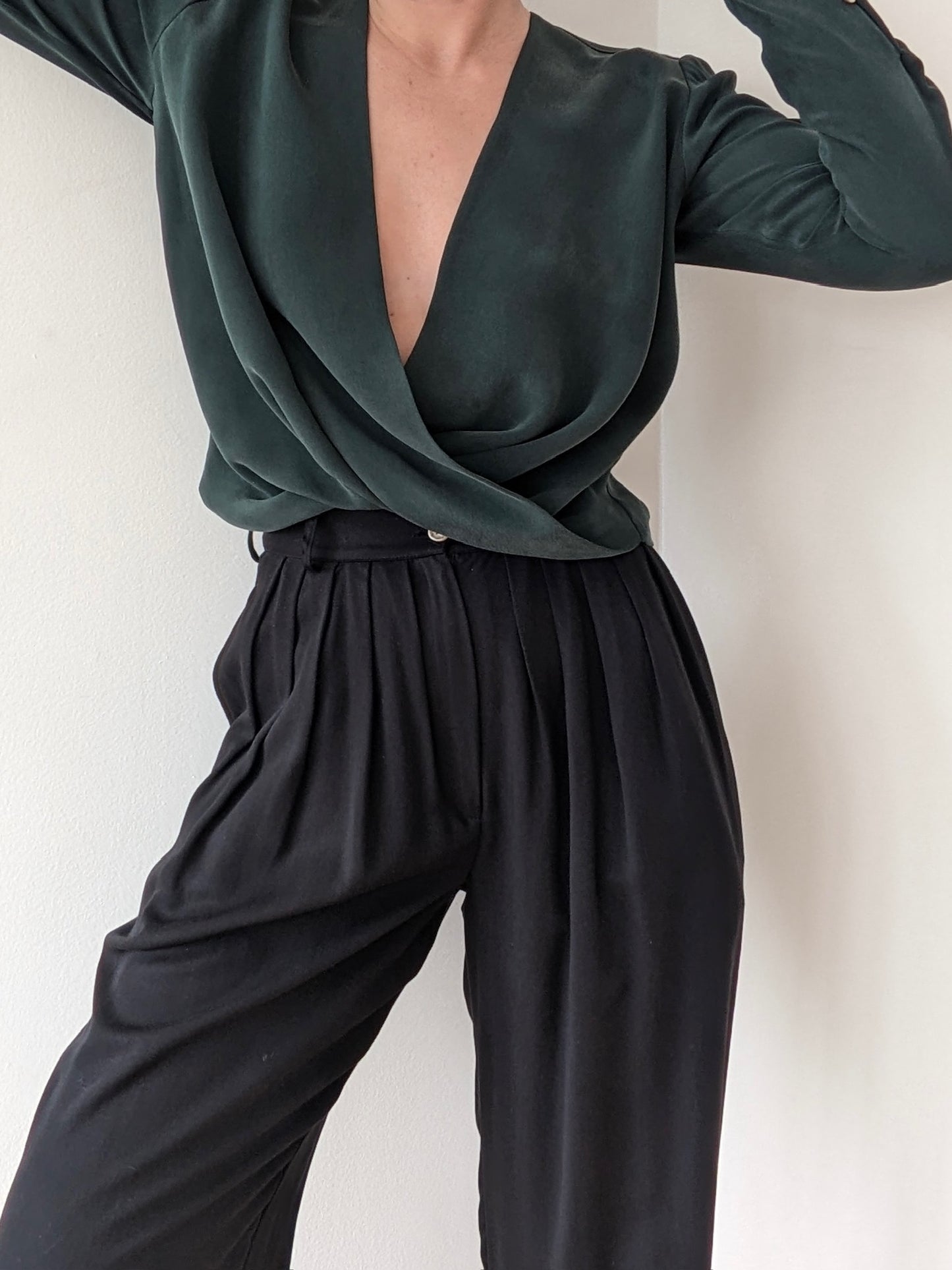 Stunning Vintage Topiary Silk Wrap Blouse