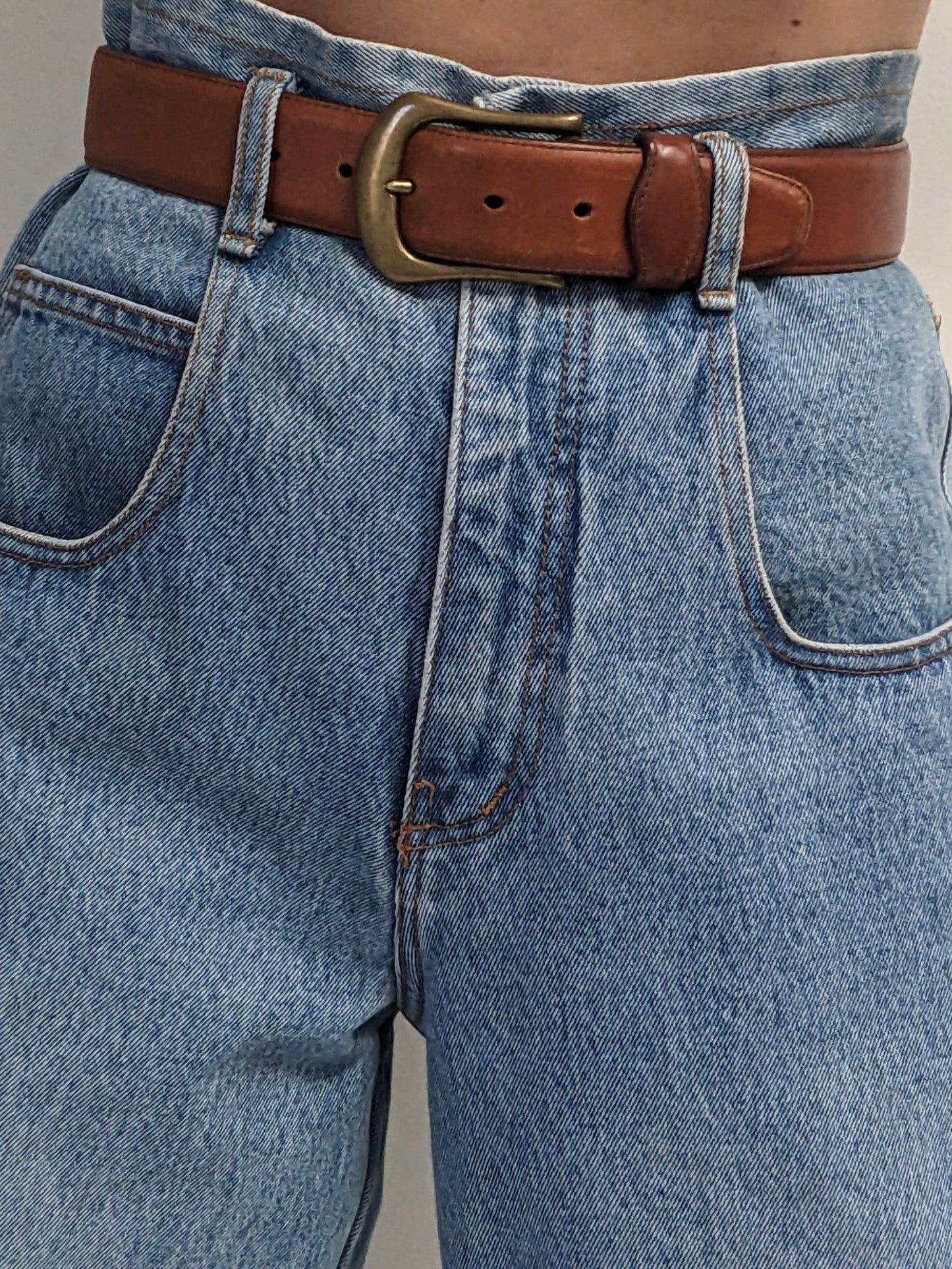 Vintage Saddle Brown Leather & Solid Brass Belt