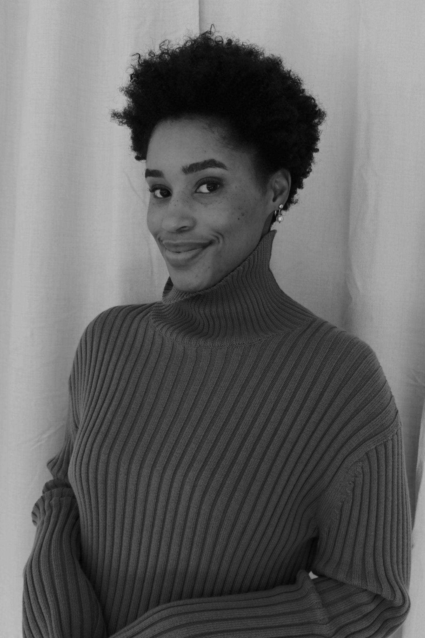 Delicate Vintage Faux Pearl Drop Earrings