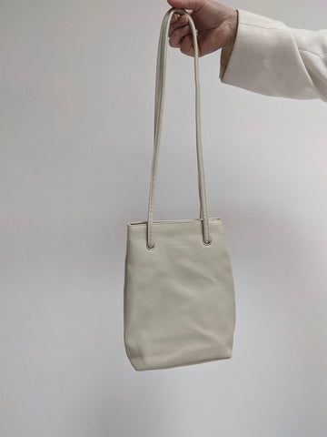 90s Nine West Cream Shoulder Bag