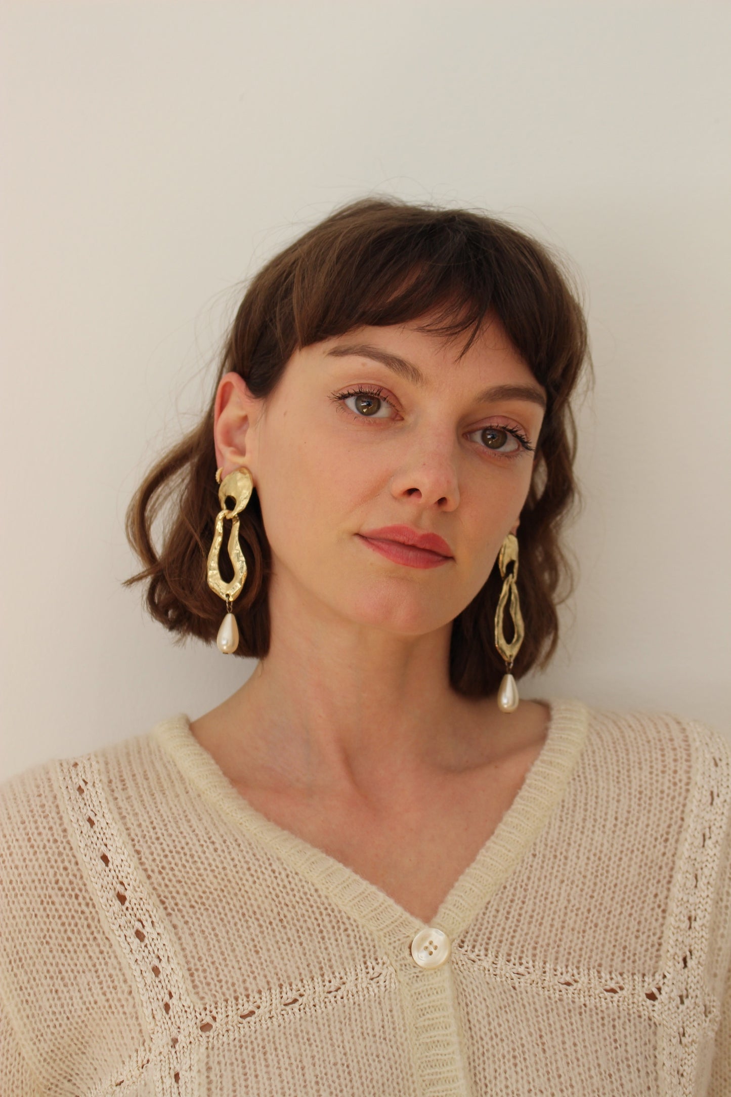 Gorgeous Vintage Sculptural Gold & Faux Pearl Earrings