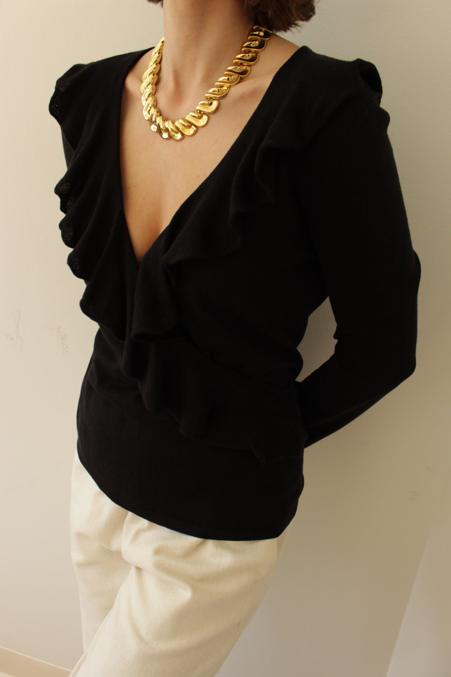 Bold Vintage Gold Wave Link Toggle Necklace