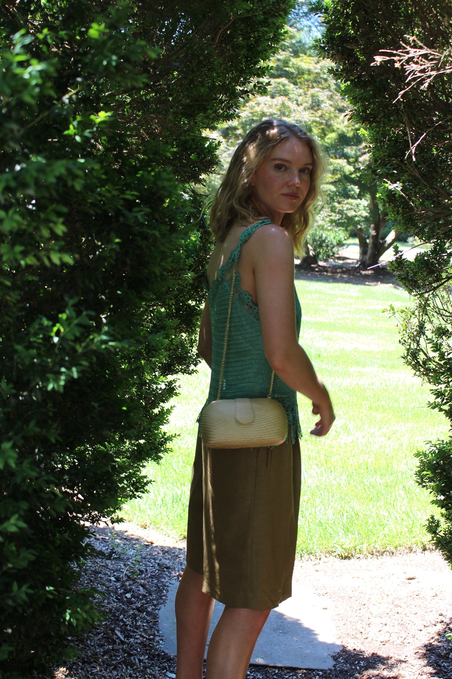 Vintage Woven & Chain Crossbody Bag