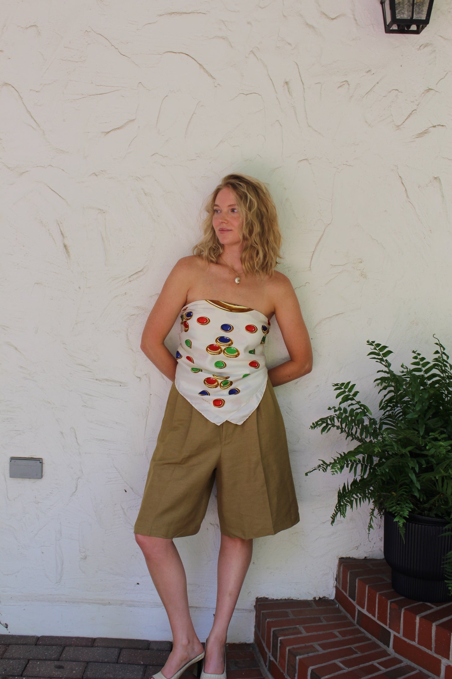 Favorite Vintage Pleated Sand Linen Short