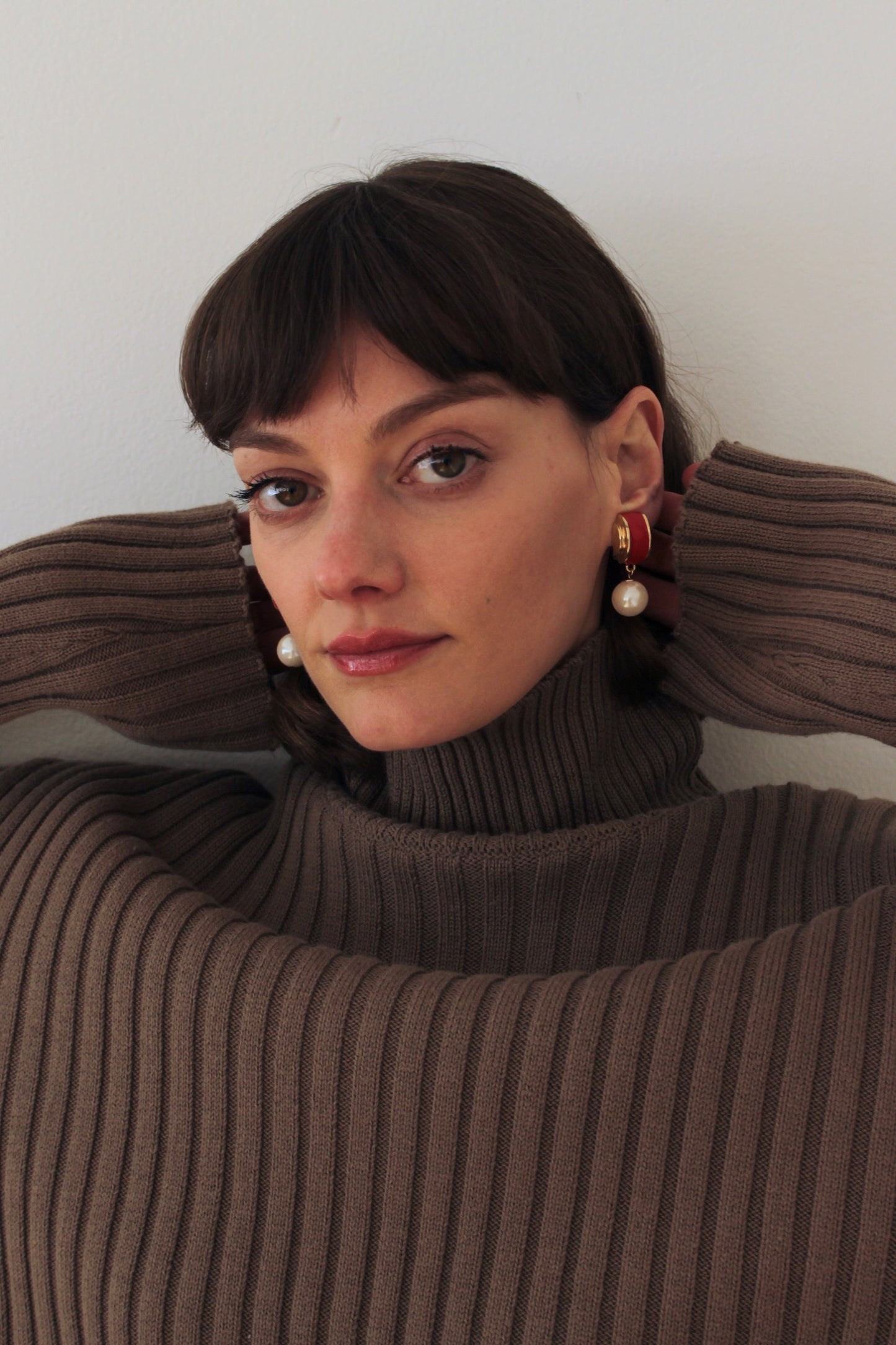 Sweetest Vintage Red Enamel & Dropped Faux Pearl Earrings