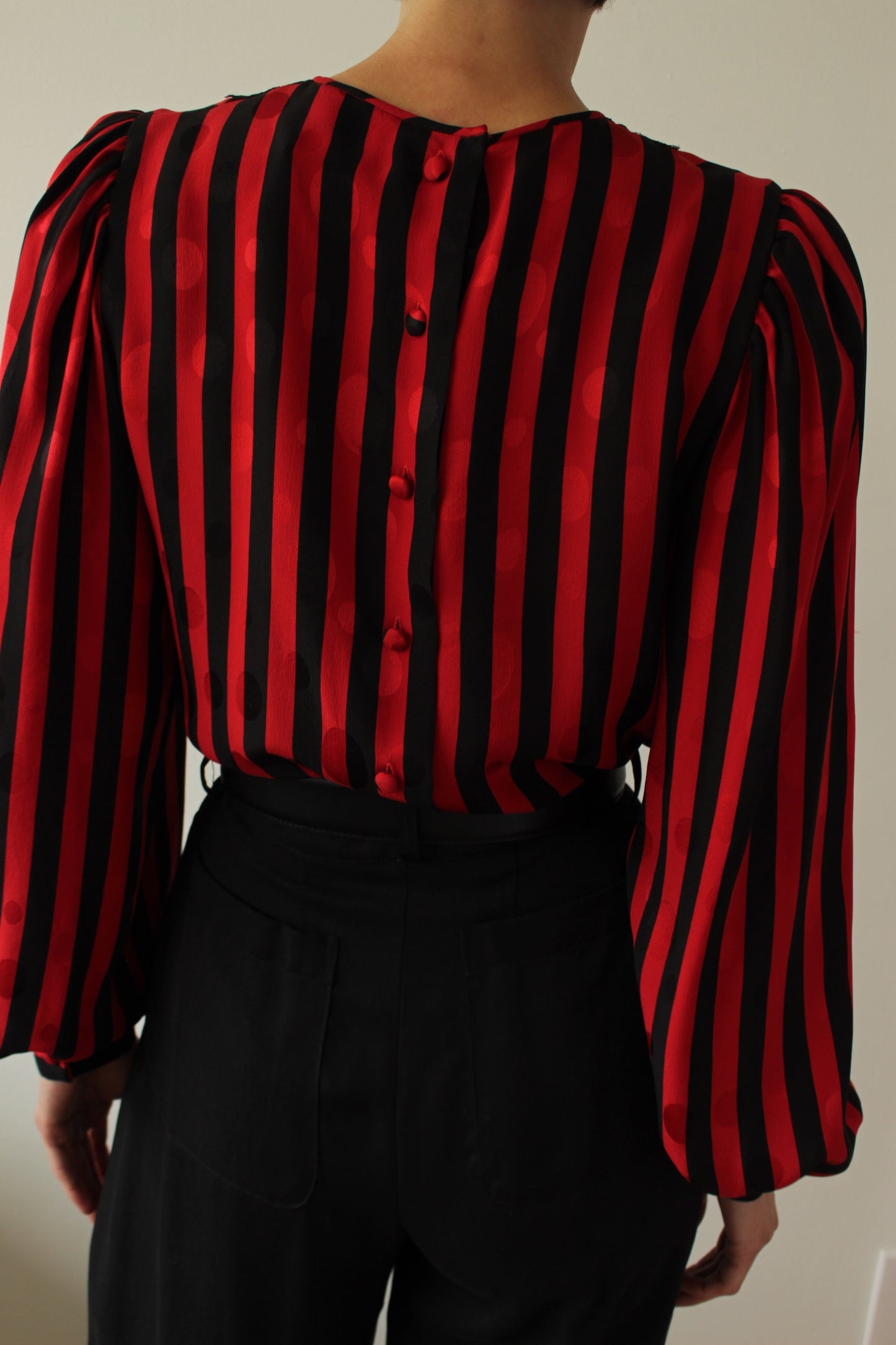 Stunning Vintage Oscar de la Renta Lace & Striped Silk Blouse