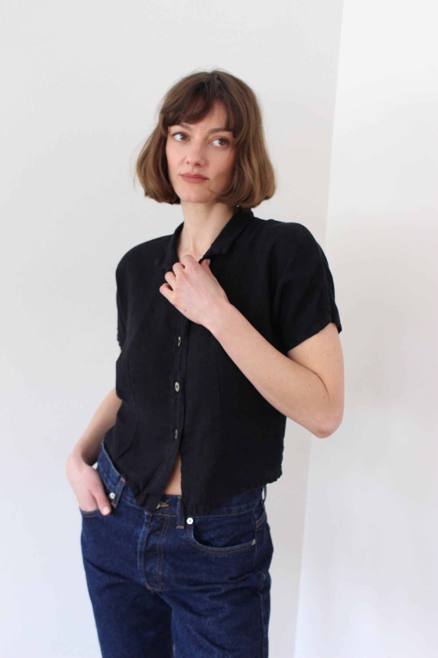 90s Cropped Black Linen Top