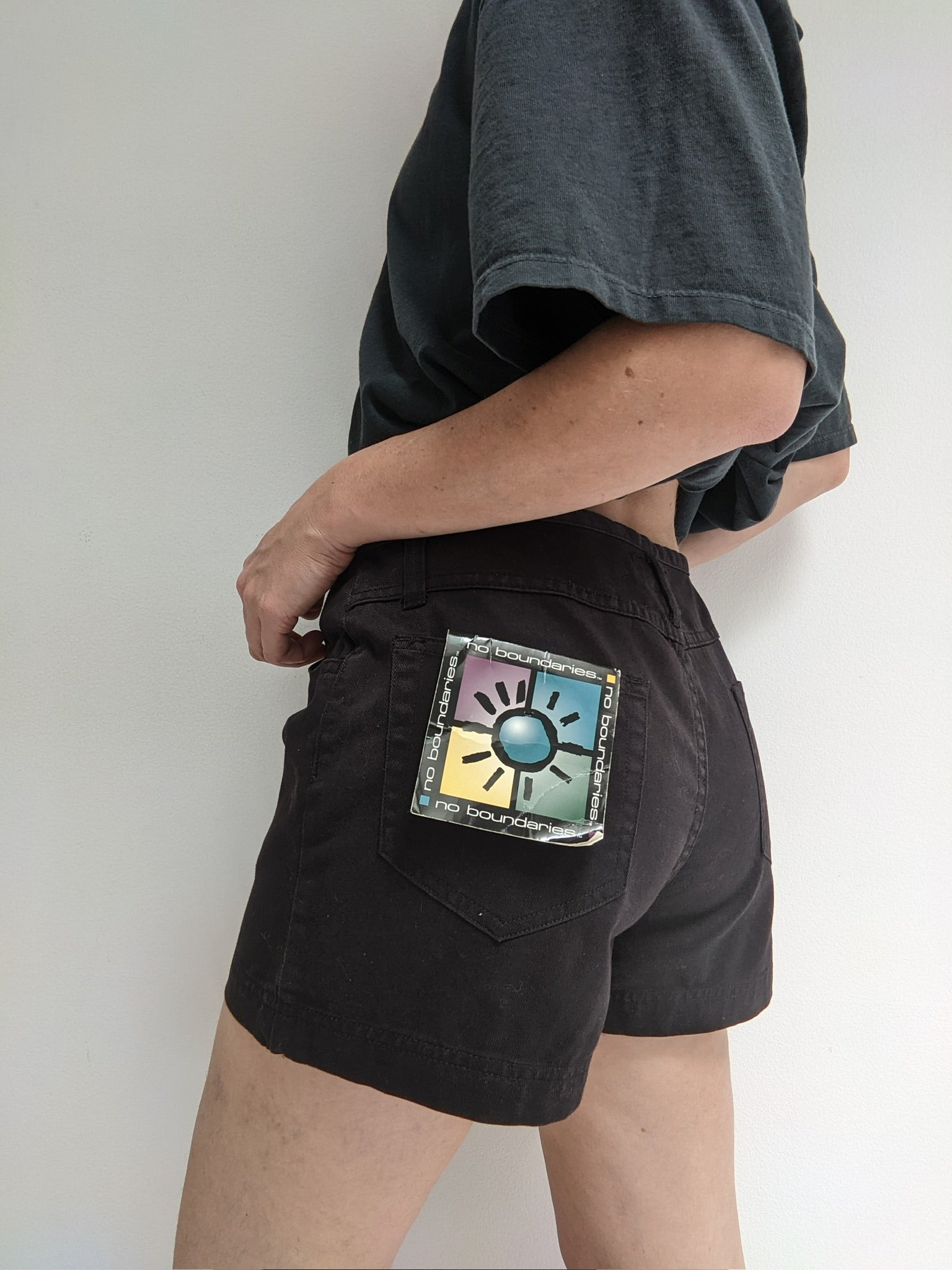 No rise fashion shorts