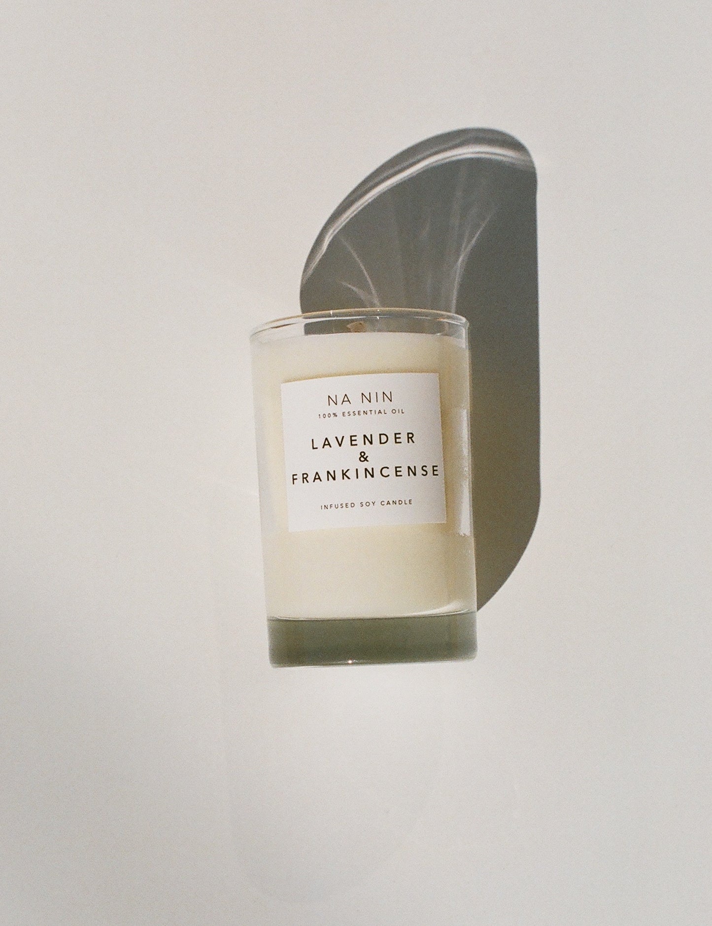 Lavender & Frankincense Essential Oil Soy Candle / Available in 5oz & 8oz