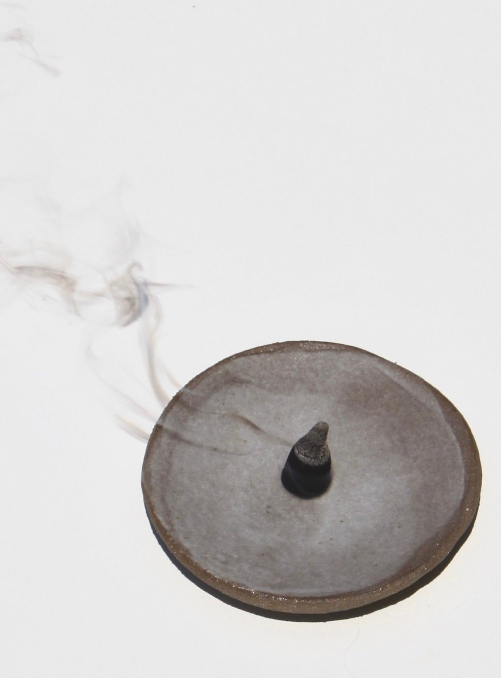 Smokey Oud & Tobacco Rose Incense Cones