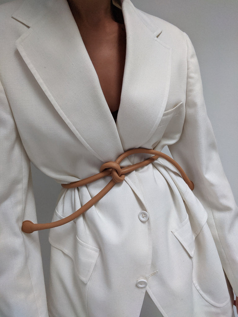 Are Studio Knot Belt / Available in Sand