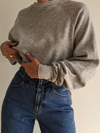 90s Heather Grey Raglan Sweatshirt