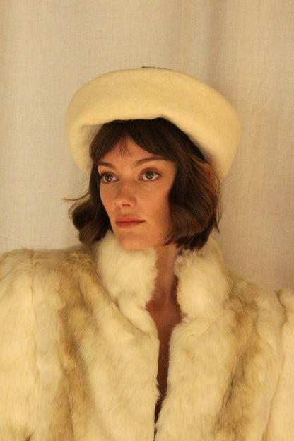 Gorgeous Vintage Cream & Onyx Fur Hat