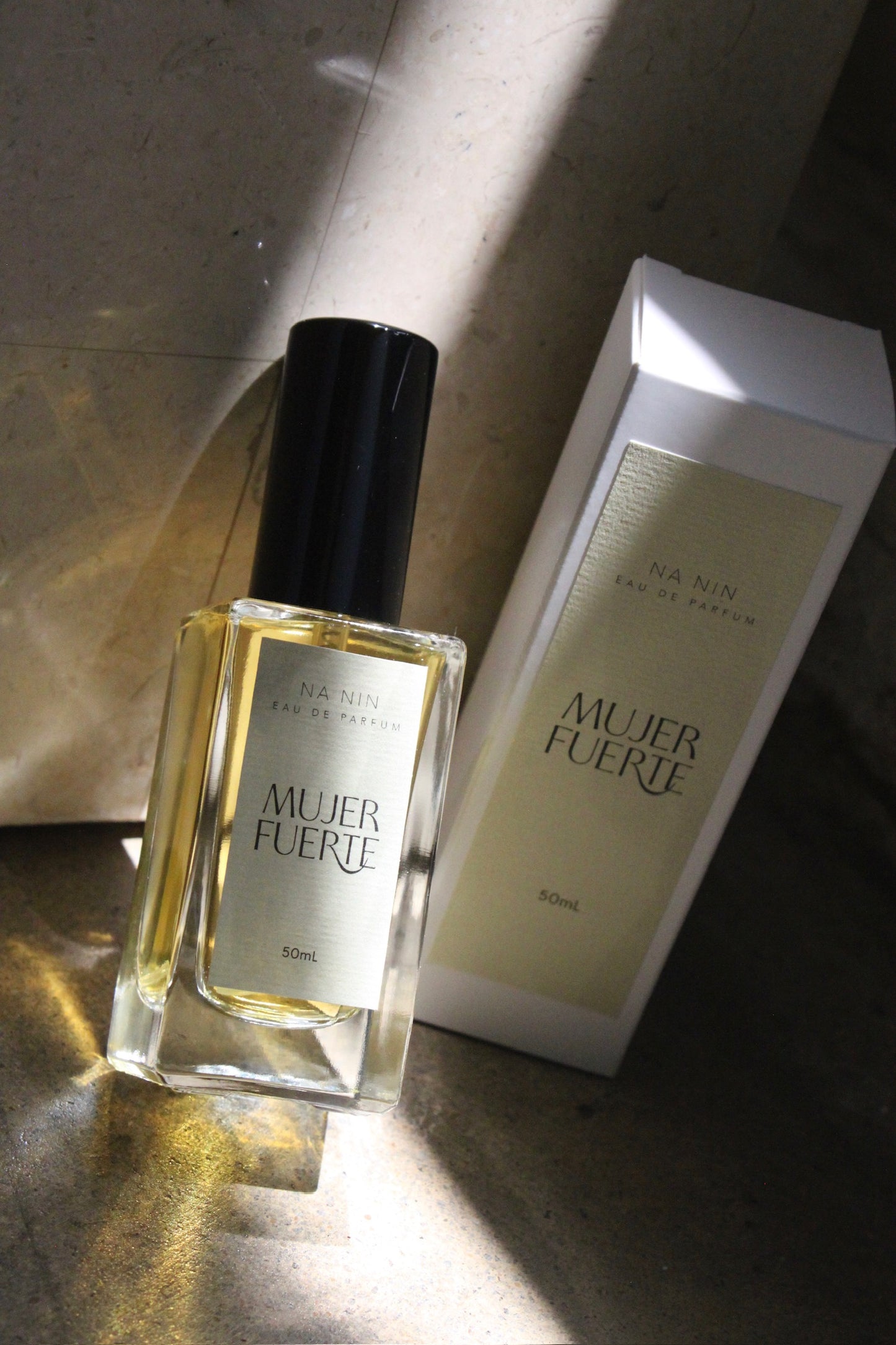 Mujer Fuerte Eau De Parfum / Available in 10ml & 50ml