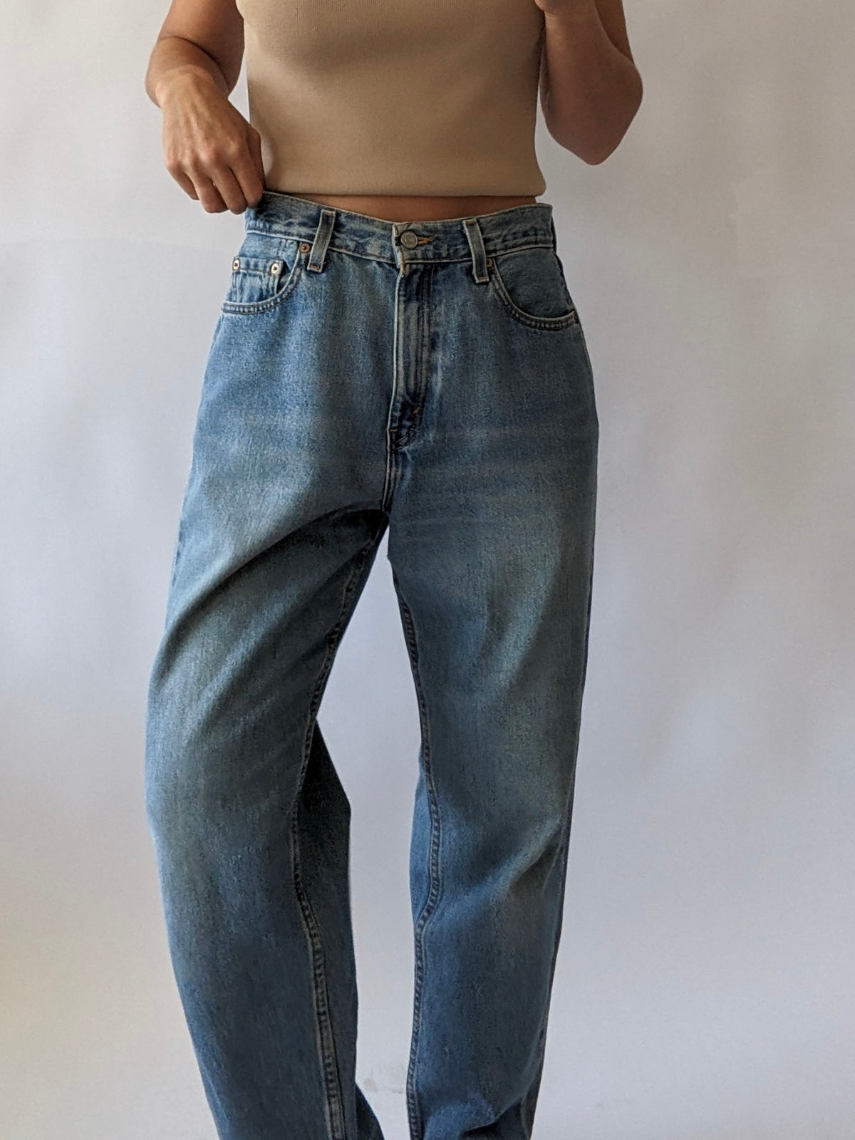 Vintage Levi's 560 Faded Jeans
