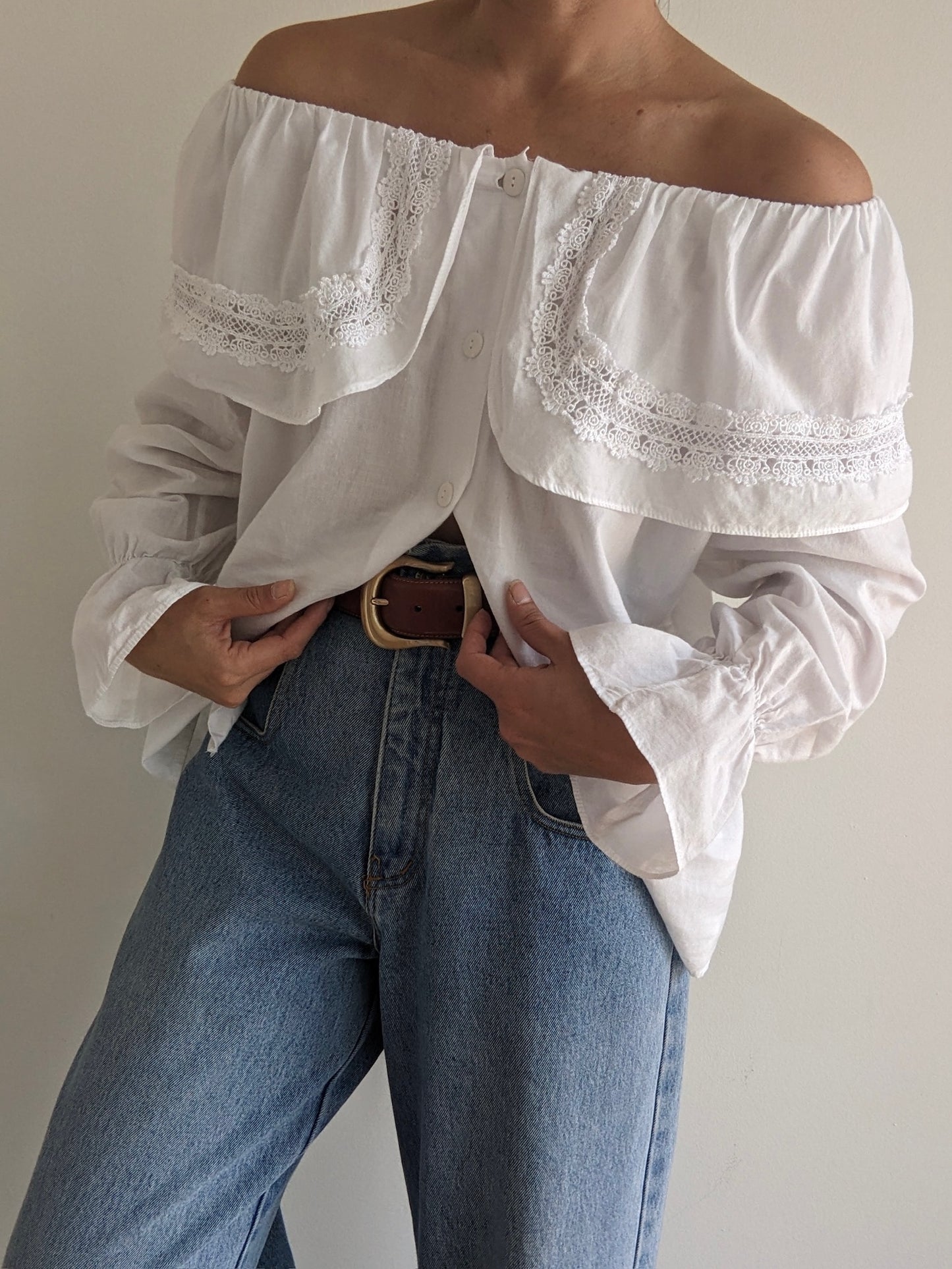 Beautiful Vintage Ruffled Lace Off-Shoulder Blouse