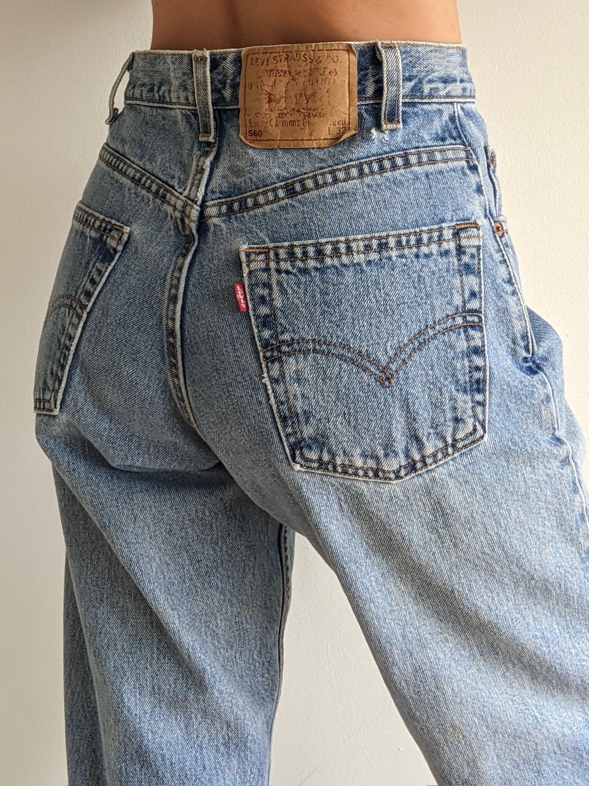 Vintage Levi's 560 Loose-Fit Denim