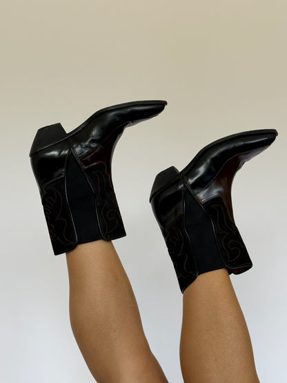 Vintage Donald Pliner Suede & Leather Embroidered Boots