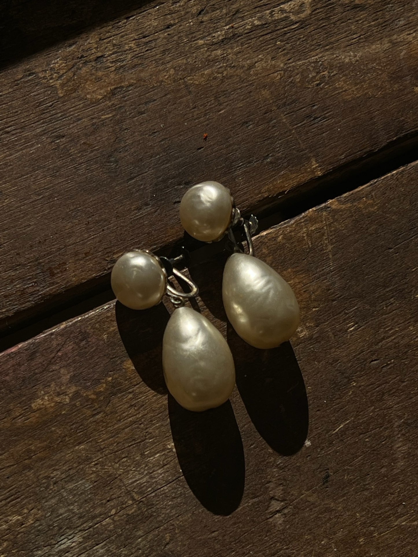 Lovely Vintage Faux Pearl Drop Earrings