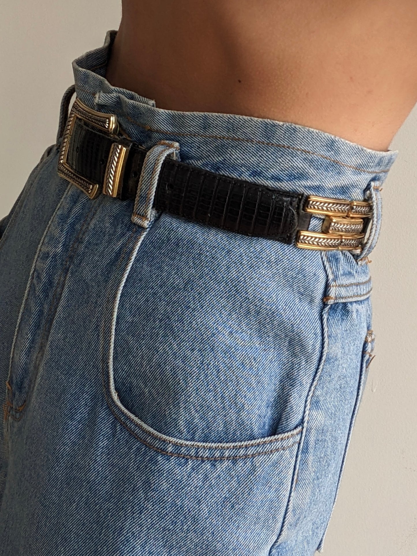 Vintage Segmented Onyx Embossed Leather Belt