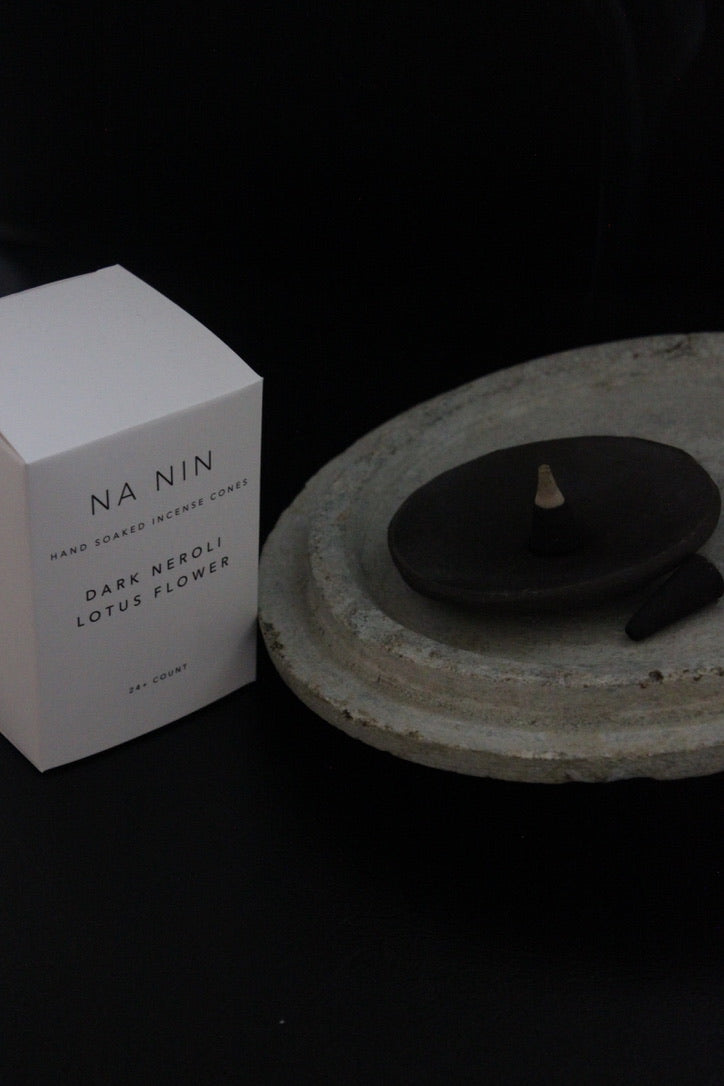 Dark Neroli & Lotus Flower Incense Cones