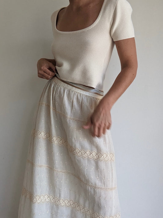 Lovely Vintage Lace & Eyelet Cotton Skirt