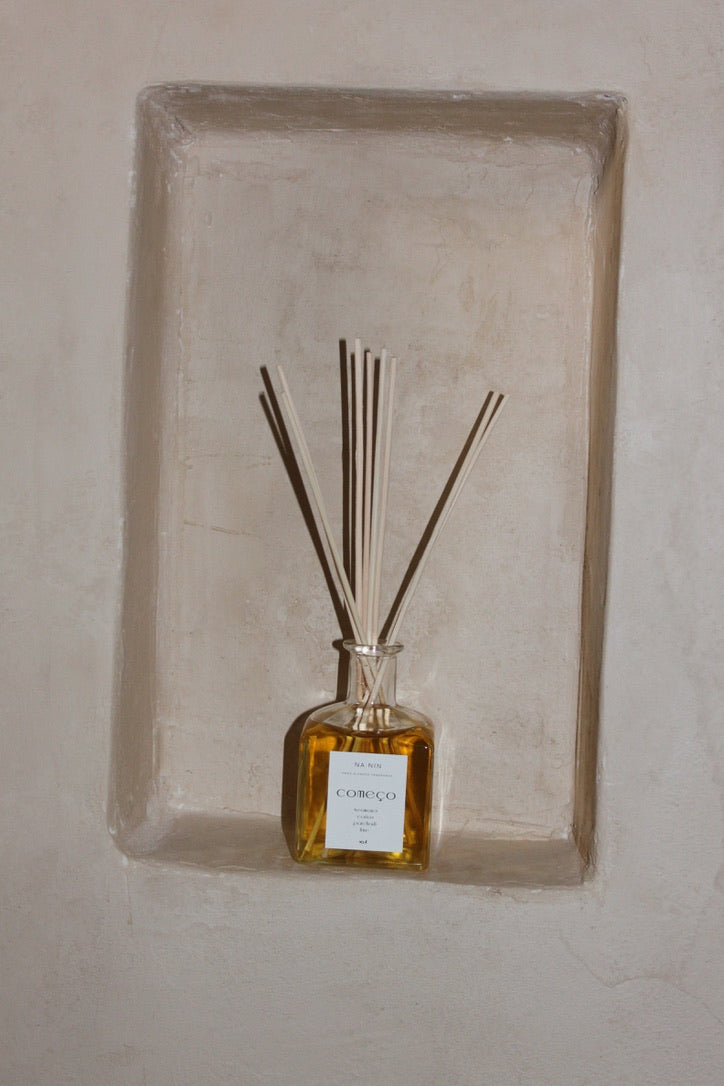 Começo No. 4 Reed Diffuser / Seawater, Cotton, Patchouli, Lime