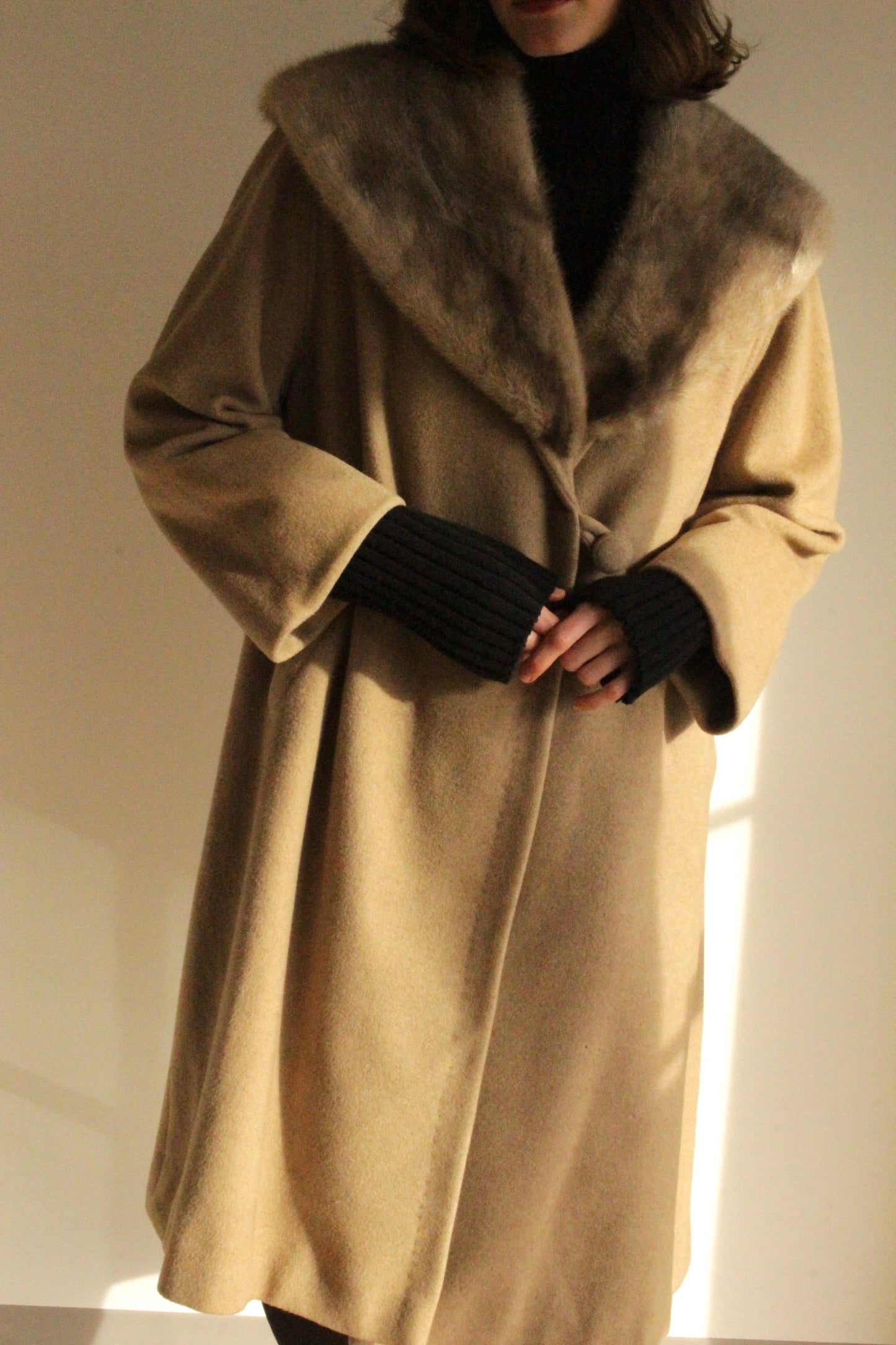 Vintage Latte Pure Cashmere & Fur Collar Coat