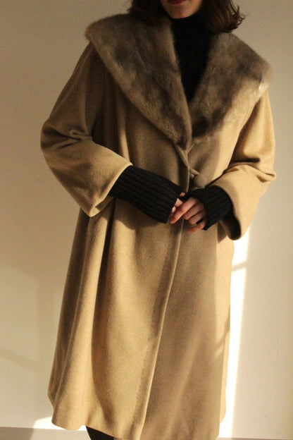 Vintage Latte Pure Cashmere & Fur Collar Coat