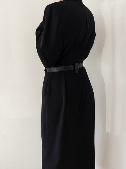 Amazing Vintage Belted Onyx Button Up Dress