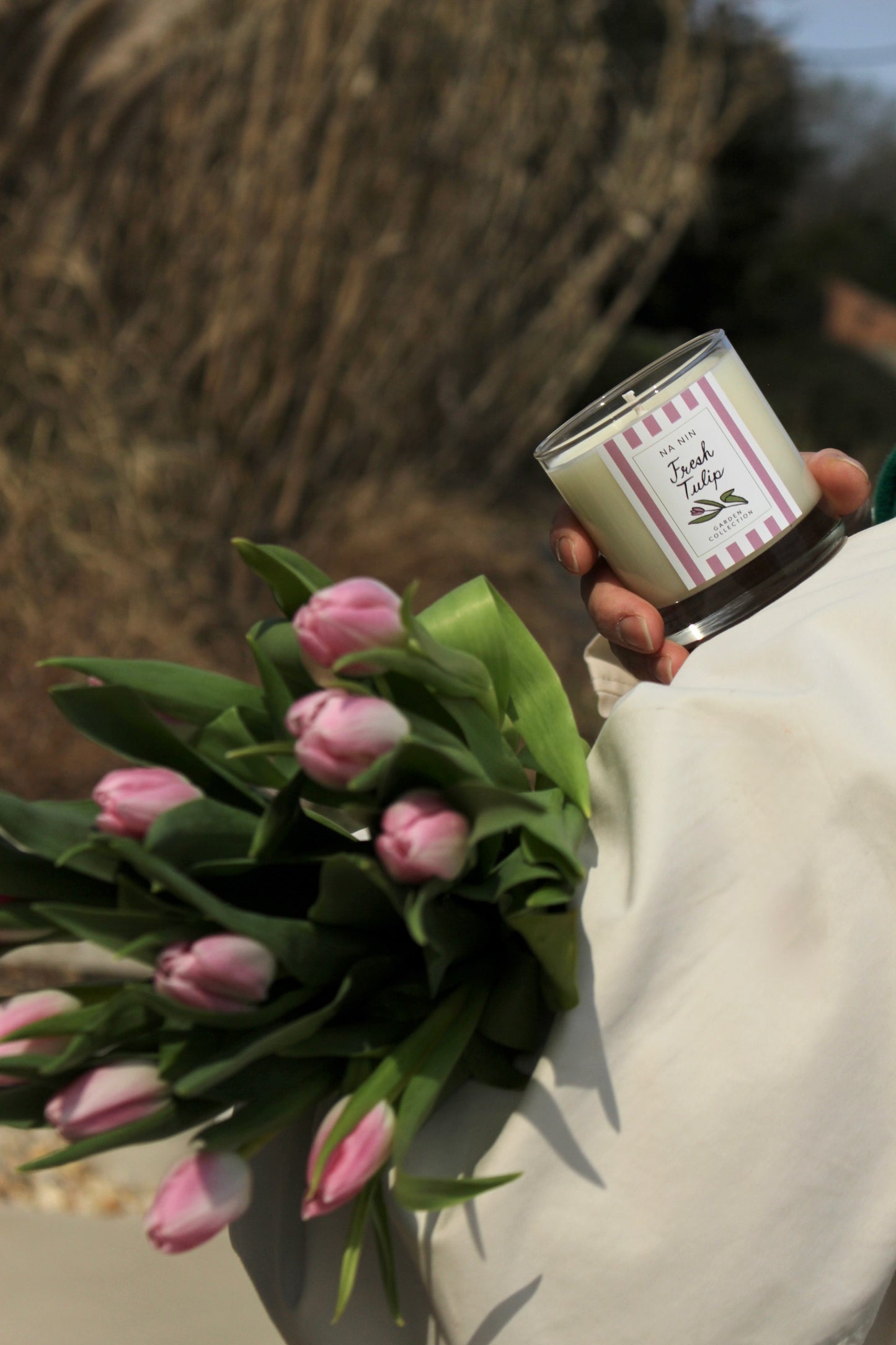 Fresh Tulip Candle / Available in 5oz & 8oz