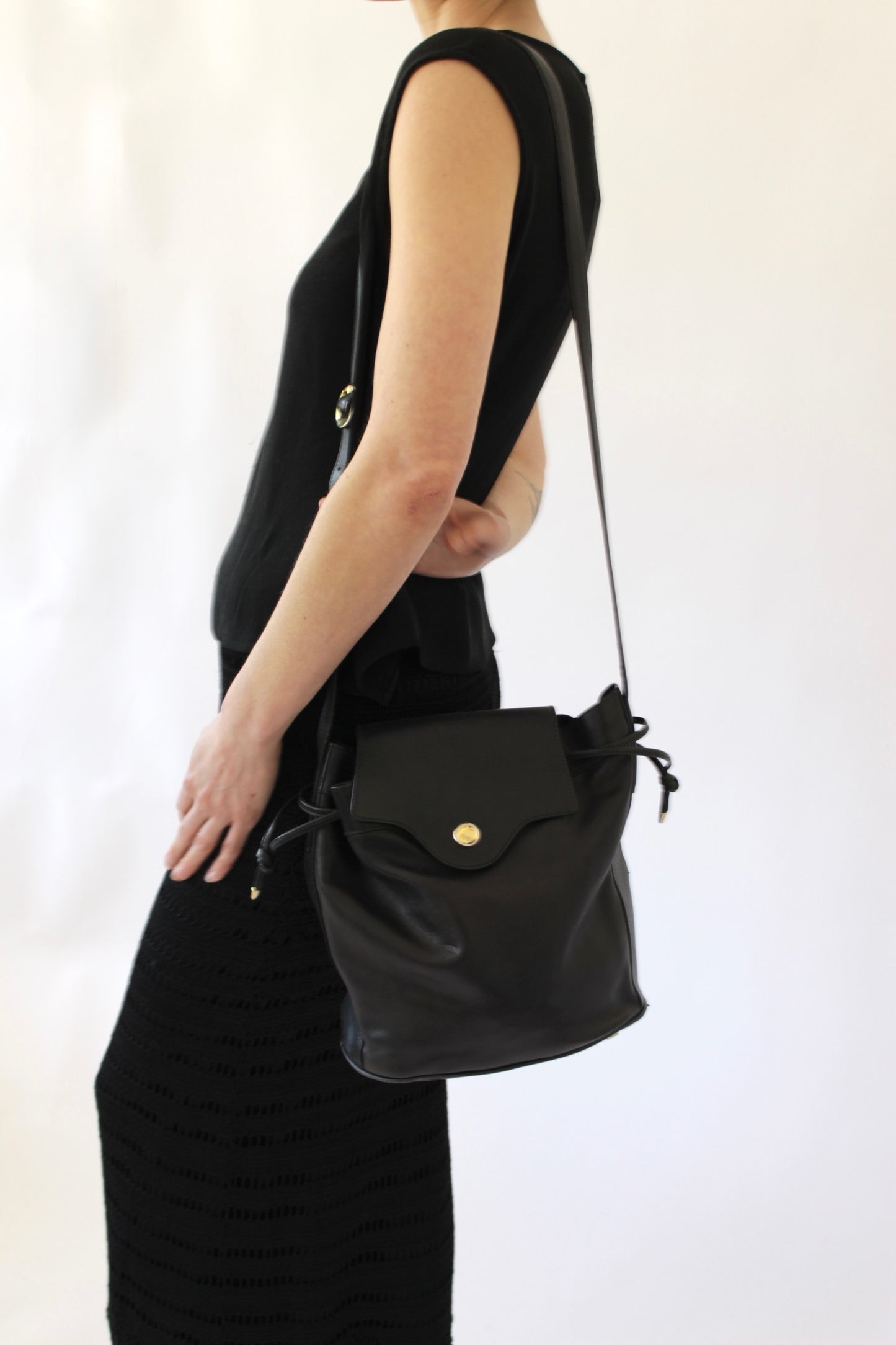 Vintage Movado Onyx Leather Bucket Bag