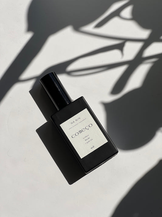 Começo No. 2 Eau De Parfum / Vetiver, Hinoki, Cypress