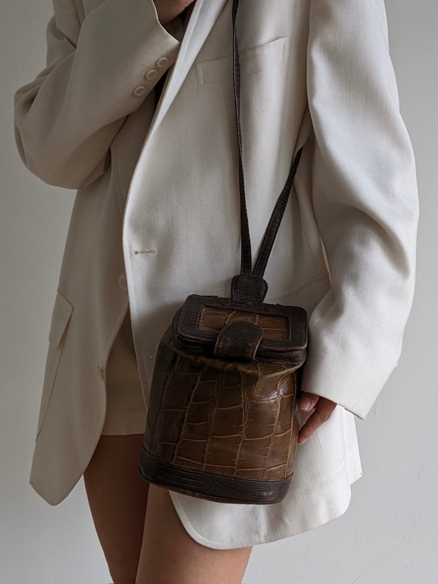 Vintage Two-Toned Embossed Leather Purse