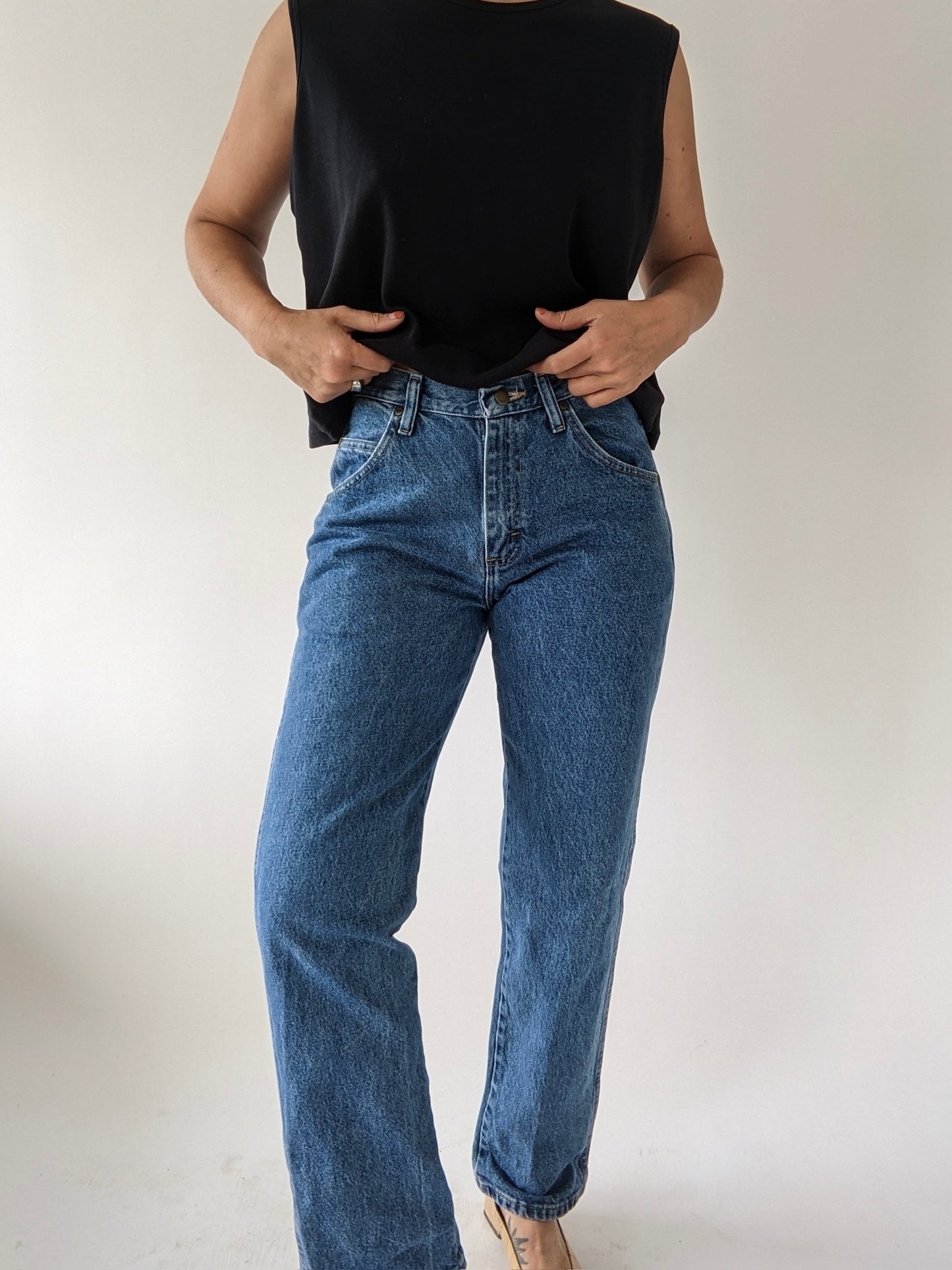 Vintage Wrangler Straight-Leg Blue Jeans