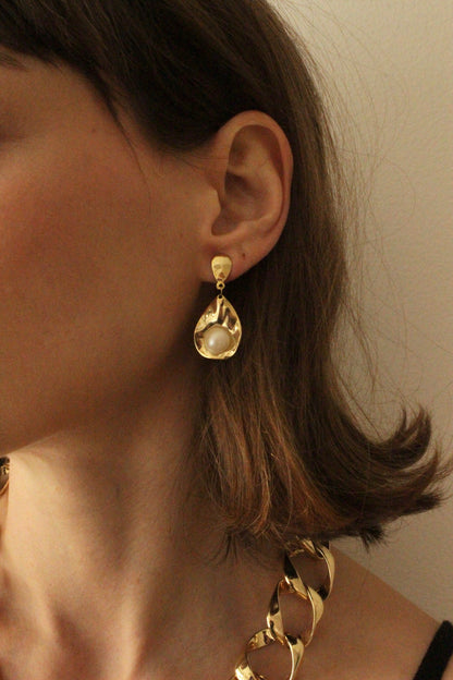 Vintage Gold-Set Faux Pearl Drop Earrings