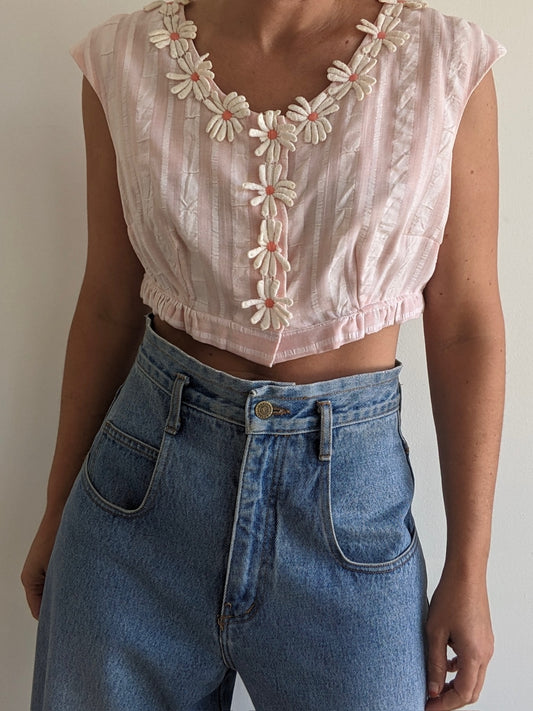 Sweetest Vintage Daisy Appliqué Crop Top