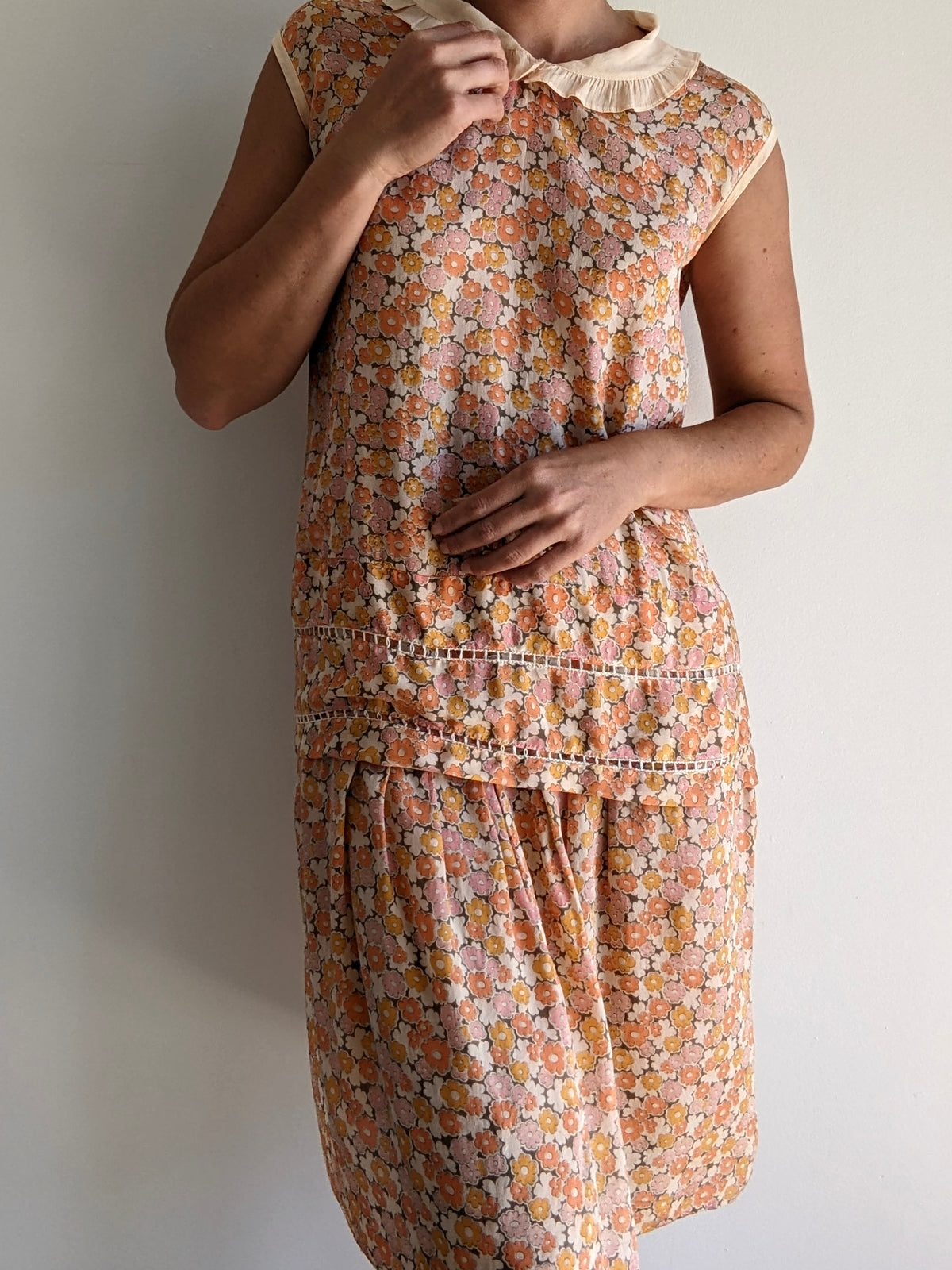 Incredible Vintage Collared Floral Silk Dress