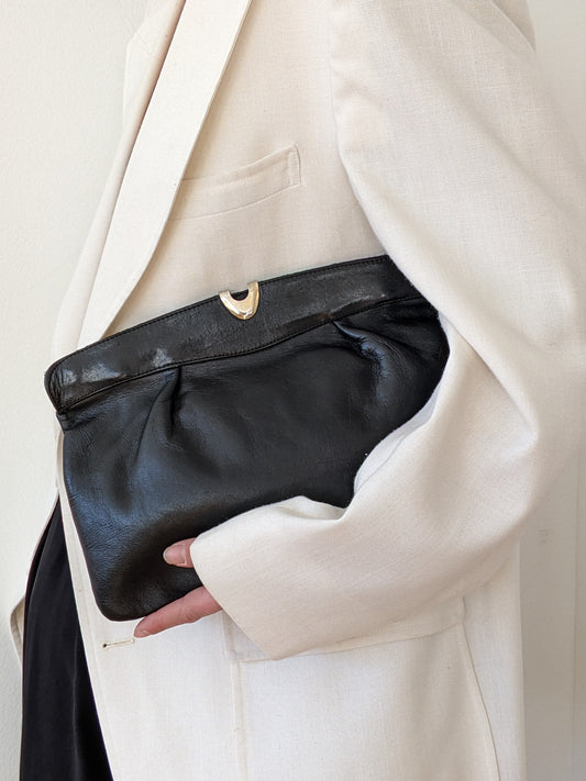 Vintage Caviar Leather Shoulder Purse