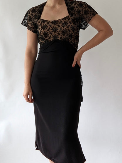 Beautiful Vintage 1940s Floral Lace & Crepe Dress