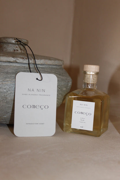 Começo No. 2 Reed Diffuser / Vetiver, Hinoki, Cypress