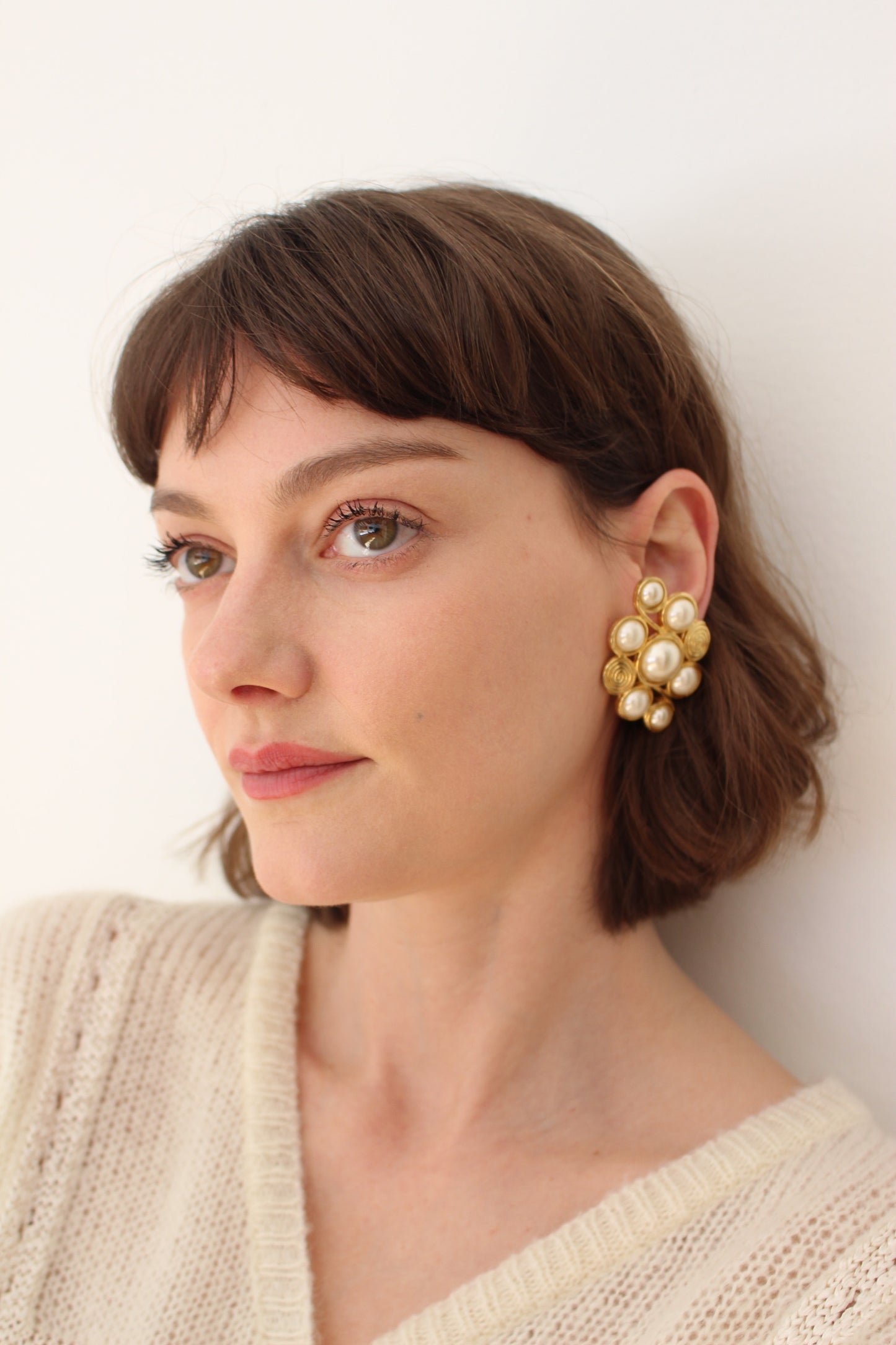 Stunning Vintage Gold Framed Faux Pearl Earrings