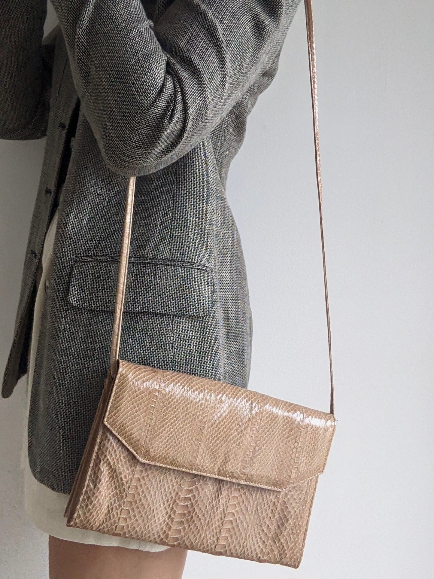 Vintage Latte Snakeskin Envelope Purse