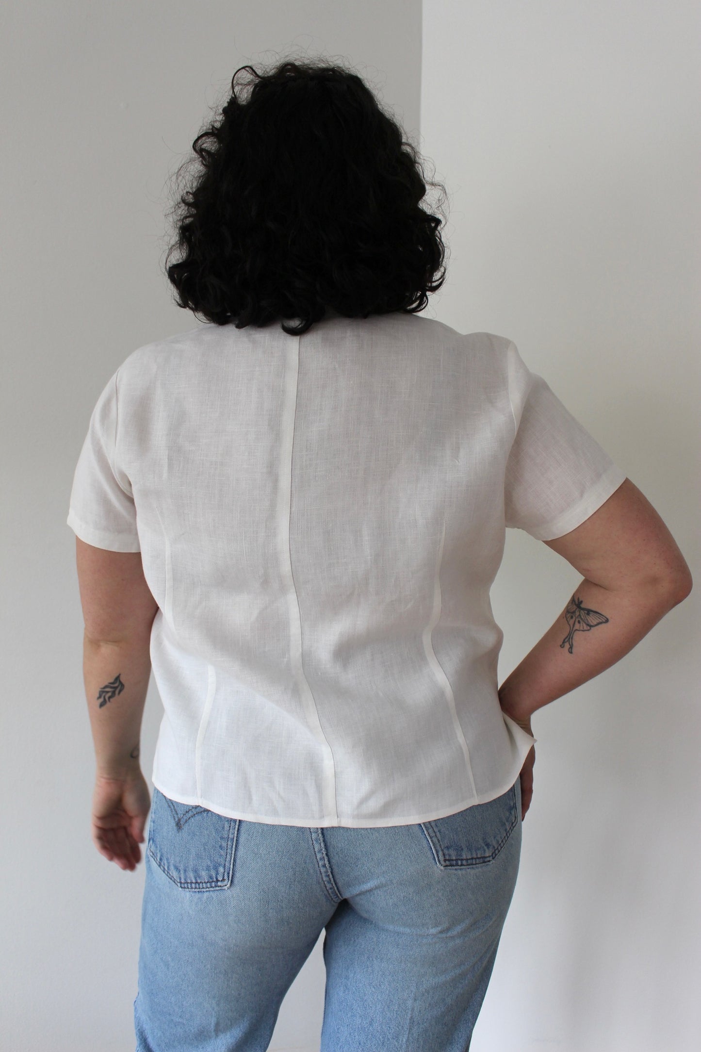 Vintage Floral Embroidered Linen Blouse