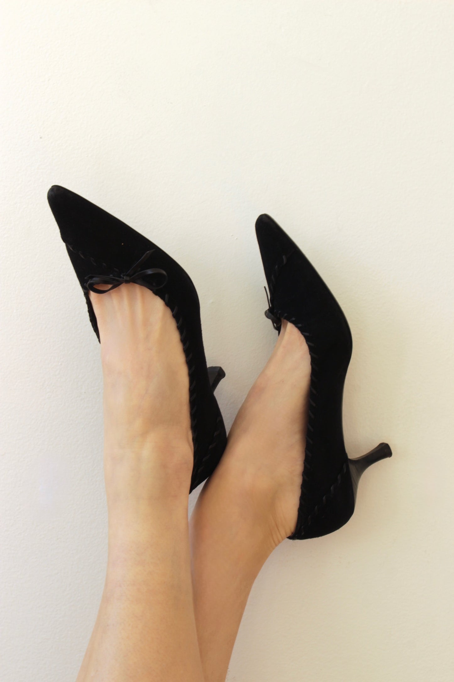 Vintage Stuart Weitzman Suede Bow Pumps