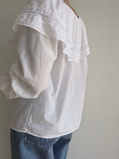 Beautiful Vintage Ruffled Lace Off-Shoulder Blouse