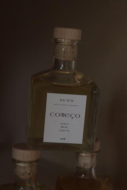 Começo No. 2 Reed Diffuser / Vetiver, Hinoki, Cypress