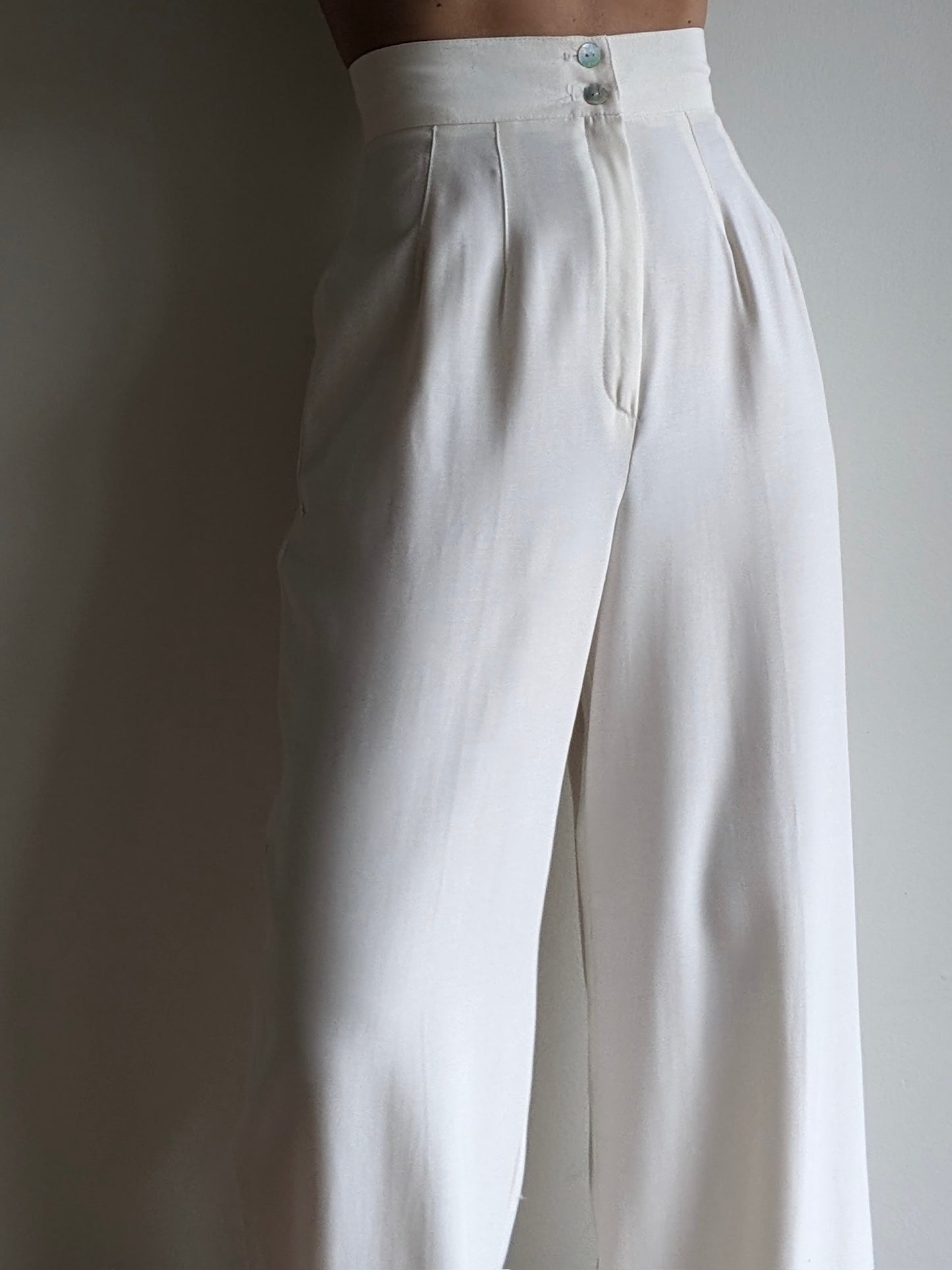 Beautiful Vintage Cream Wide-Leg Pants