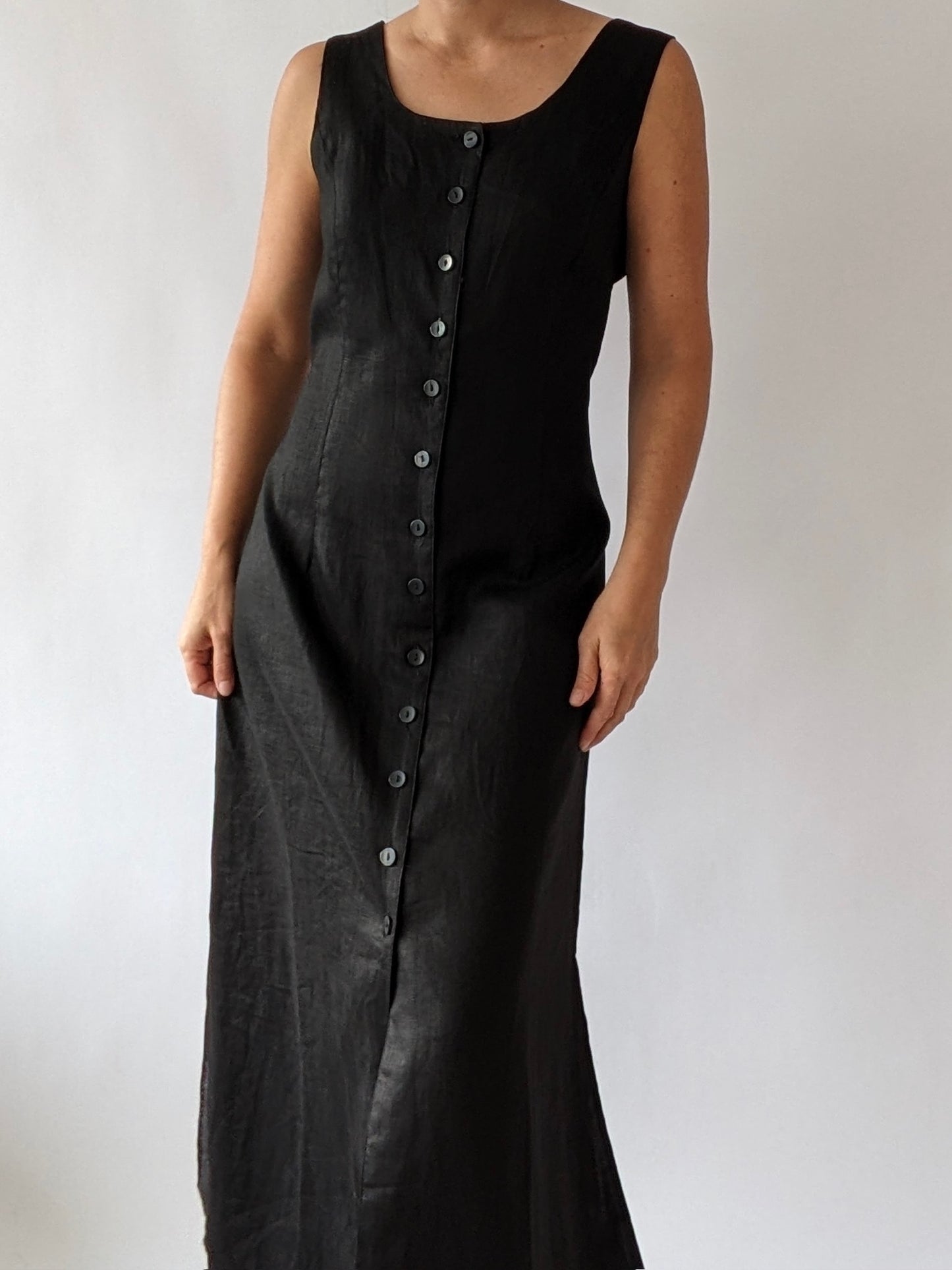 Lovely Vintage Onyx Linen Button-Down Dress