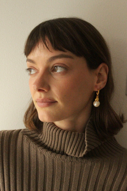 Elegant Vintage Gold Hoop & Faux Pearl Drop Earrings